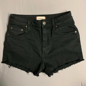 Aritzia’s Sunday Best Black Jean Shorts